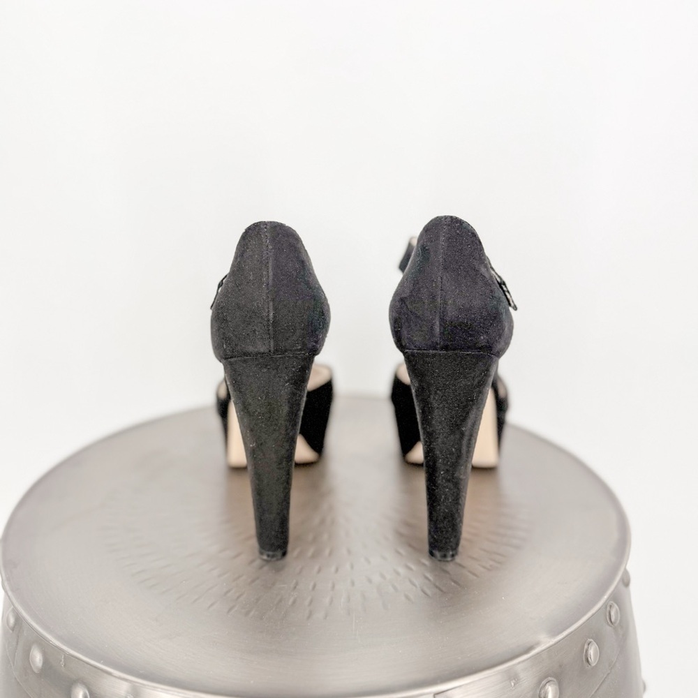 MICHAEL Michael Kors Elegant Black Heels - Picture 6 of 8
